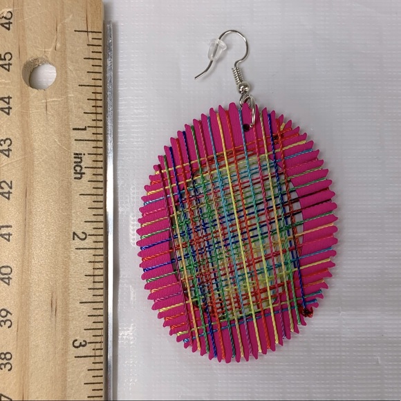 Pink Oval String Earrings - Picture 4 of 4